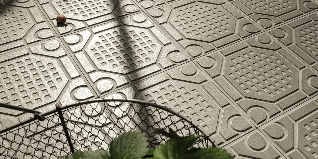 موزاییک مدرسه